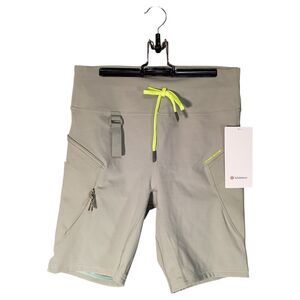 Lululemon Cargo SHR Hiking Short 8" Green High Rise Womens 10